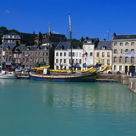 Res Normandie Veules-les-roses, Terraced House For 6 Pers Holiday home